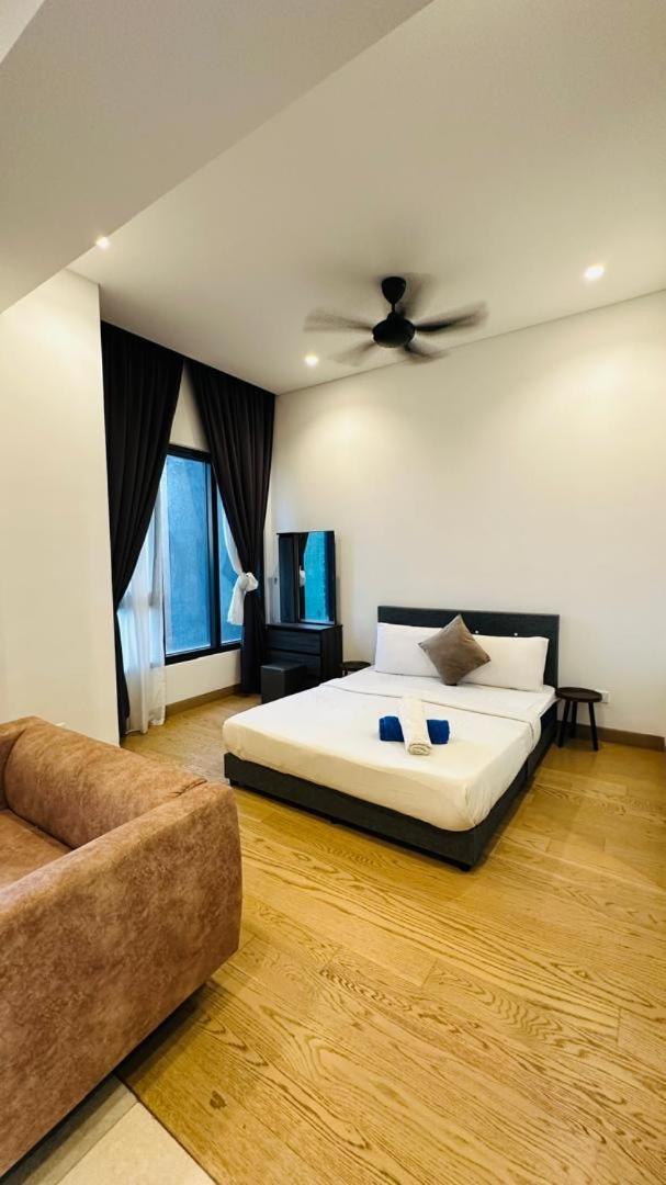 Lucentia Residents At Bbcc Lalaport Bukit Bintang Apartment กัวลาลัมเปอร์ ภายนอก รูปภาพ