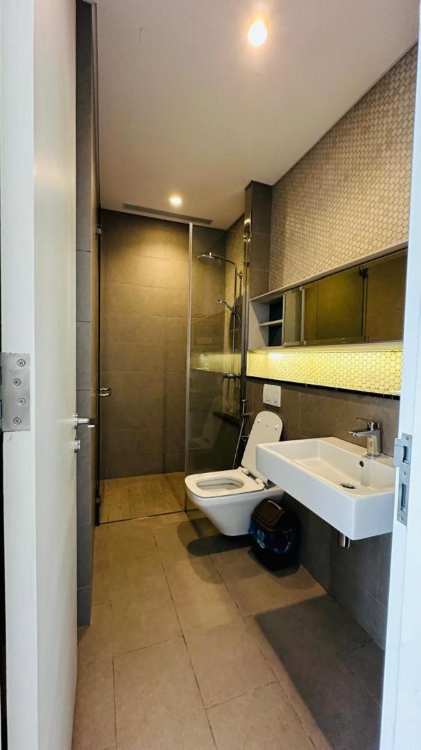 Lucentia Residents At Bbcc Lalaport Bukit Bintang Apartment กัวลาลัมเปอร์ ภายนอก รูปภาพ